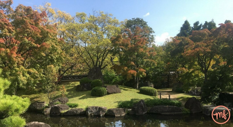 Koko-En Garden in Japan on a sunny day