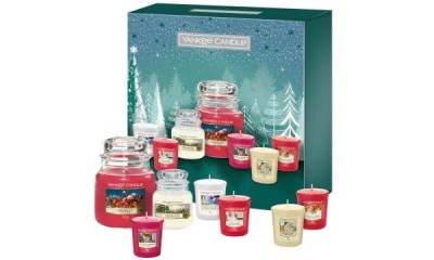 Win a Yankee Candle Christmas Bundle