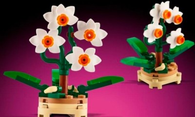 Free LEGO Mini Orchid