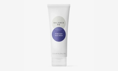 Free Balance Me Pure Face Wash