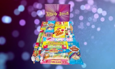 Win a Simply Sweets Retro Sweet Hamper Gift Box