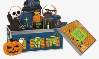 Win a Biscuiteers Haunted House Biscuit Tin 