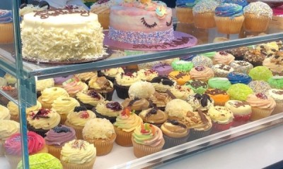 Free £5 Lola's Cupcakes Voucher