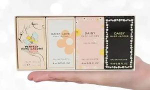 Win a Marc Jacobs Mini Perfume Gift Set
