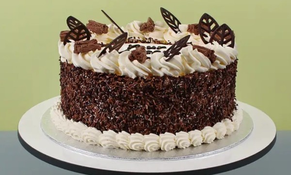 Free Cake at Cake Box (Saturday 27th June)