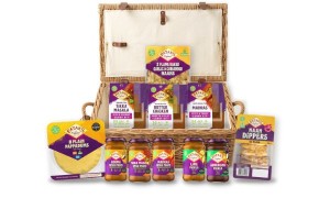 Free Patak's Curry Hamper