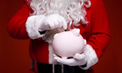 34 Creative Ways to Save Money this Christmas 2024